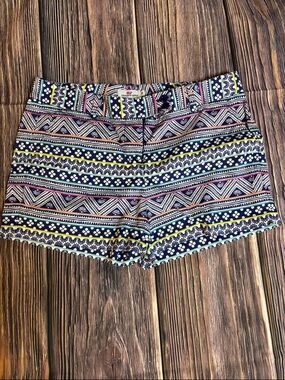 Vineyard Vines Navy Tribal Stripe Women's Shorts (0017)